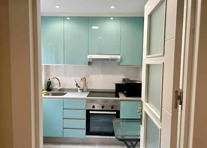 Centrico Junto A La Playa De San Lorenzo